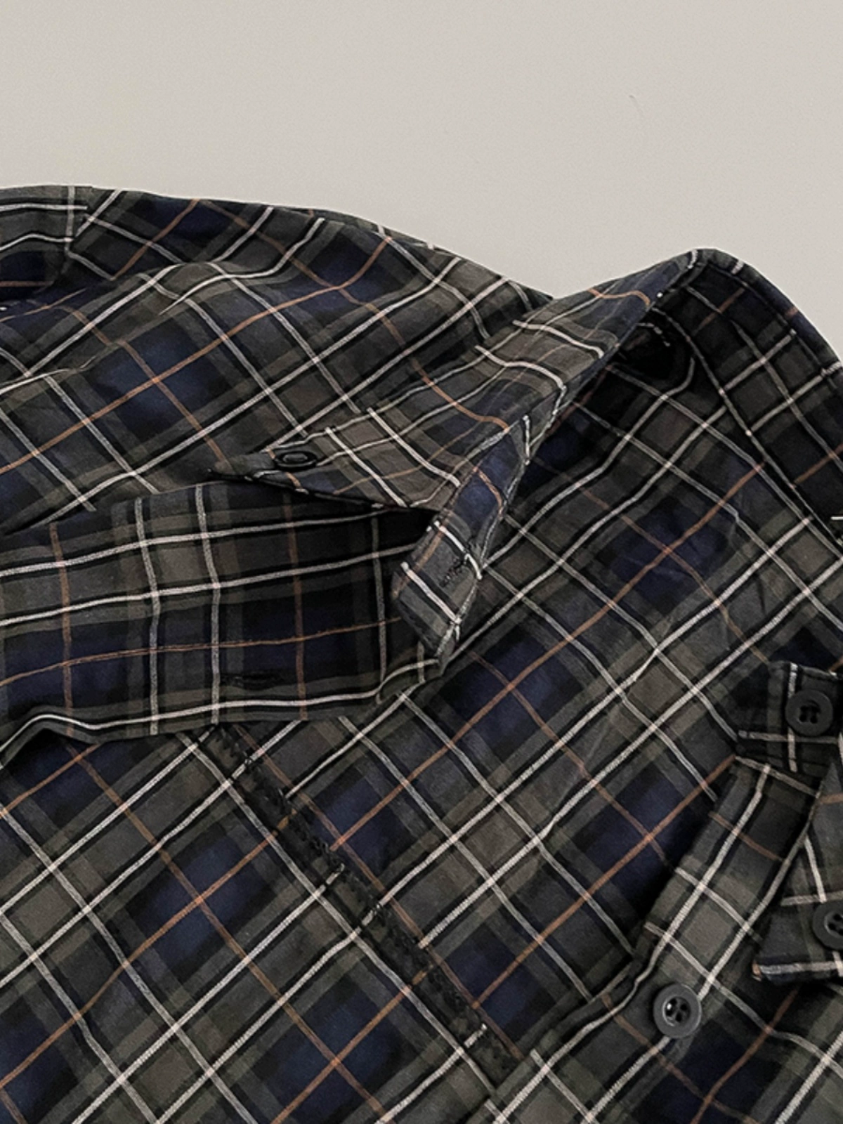 男友风气质格子时尚衬衫2024秋季新款韩版女百搭休闲纽扣开衫上衣 - Image 3