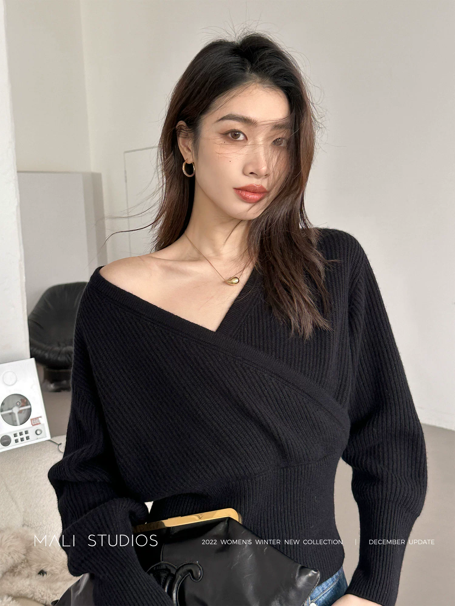 MALI|澳洲18.5um美丽诺羊毛_时髦慵懒叠领收腰显瘦毛衣 - Image 5