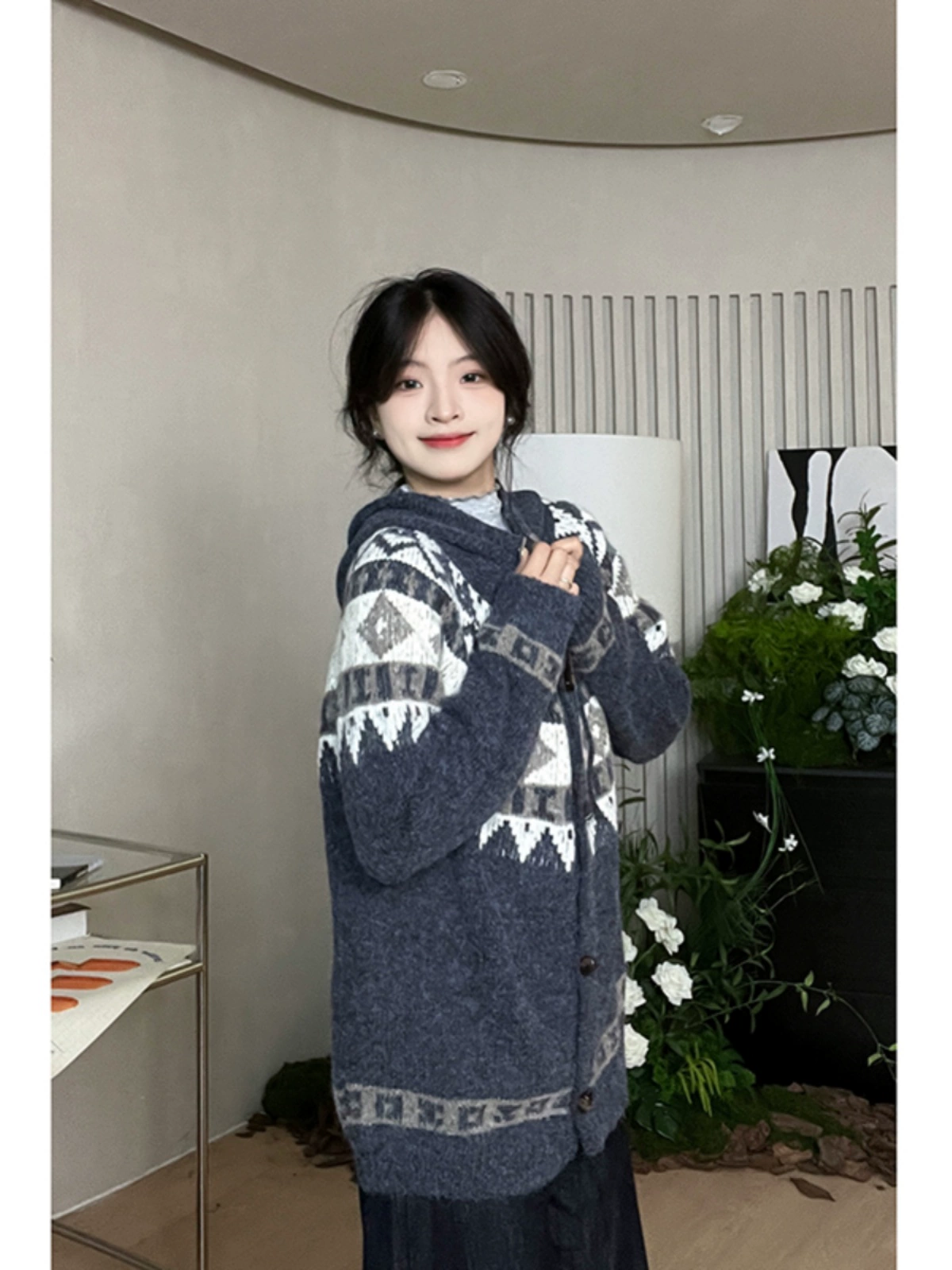 洋气小众撞色复古羊角扣连帽针织衫2024秋季新款韩版女装开衫上衣 - Image 5