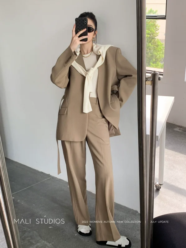 MALI 时髦精B入｜精纺羊毛无领腰带西装&直筒西裤
