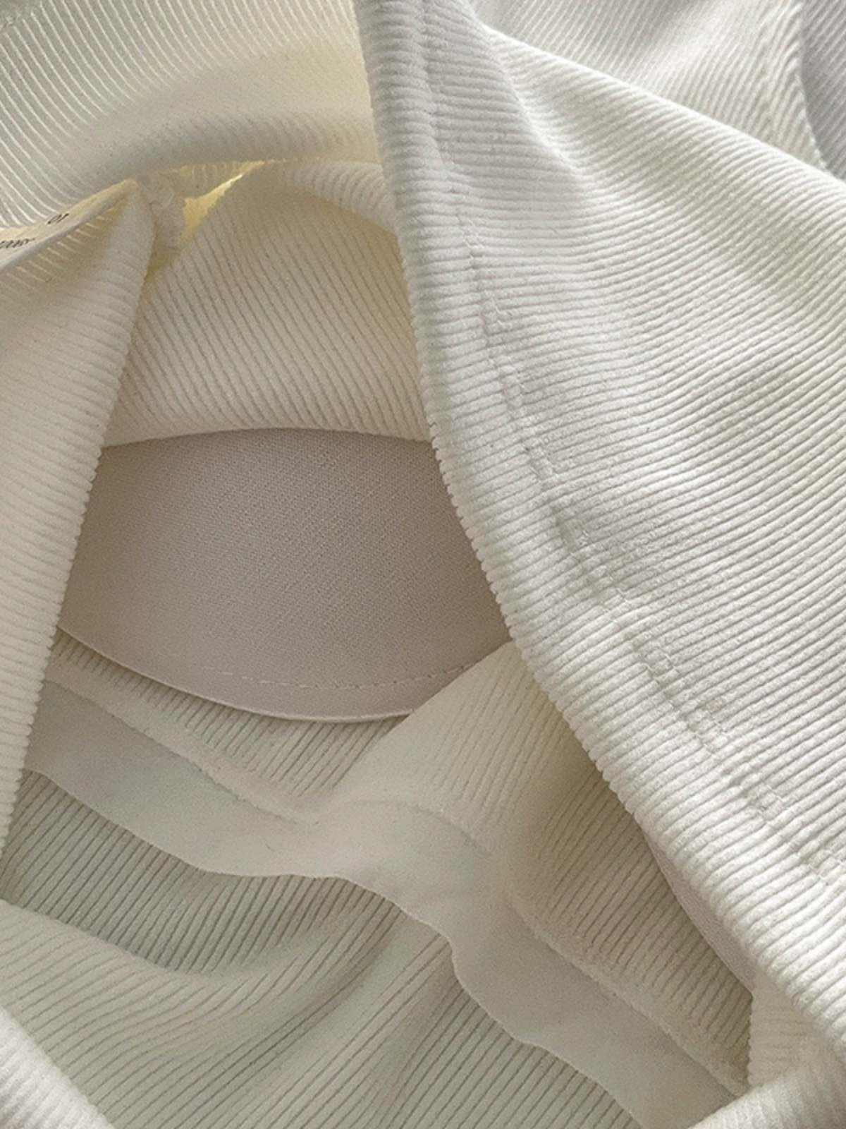 纯色修身圆领胸垫T恤2024女秋冬季新款韩版长袖打底减龄套头上衣 - Image 4