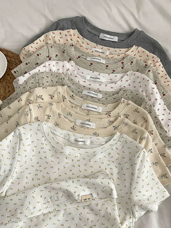 休闲百搭碎花贴标圆领T恤2024秋季新款韩版女装减龄百搭套头上衣