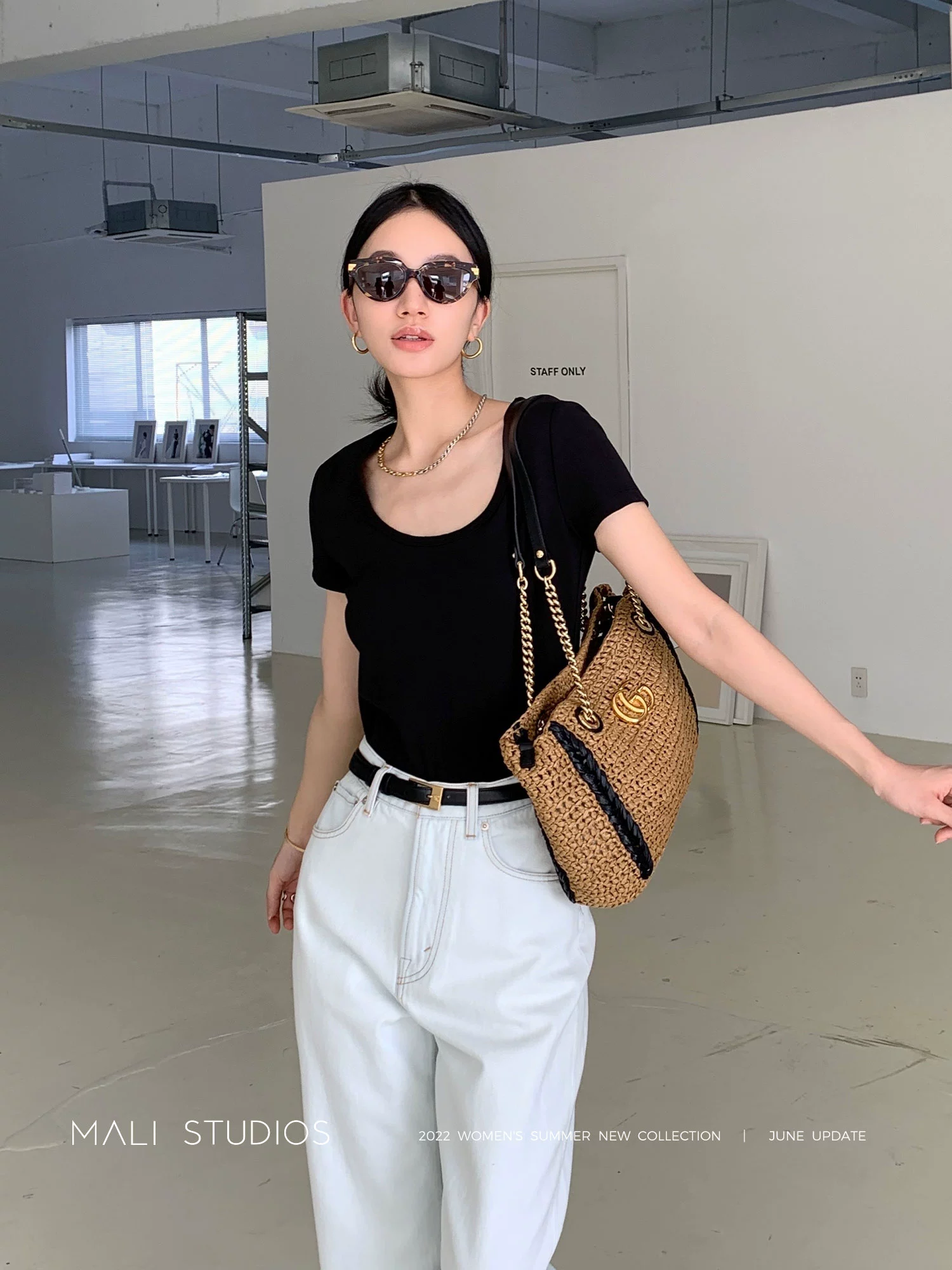 时髦极简后背设计感|50S精梳棉ROW风U领T恤 - Image 3