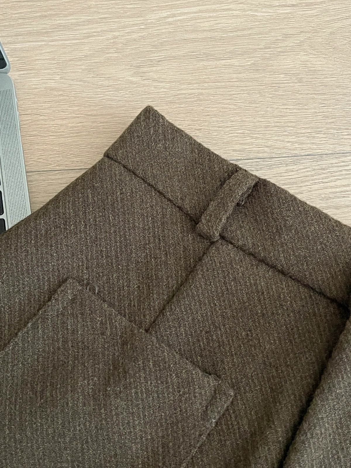 毛呢半身裙女2024秋冬中长款半裙显瘦气质复古赫本风高腰直筒裙子 - Image 4