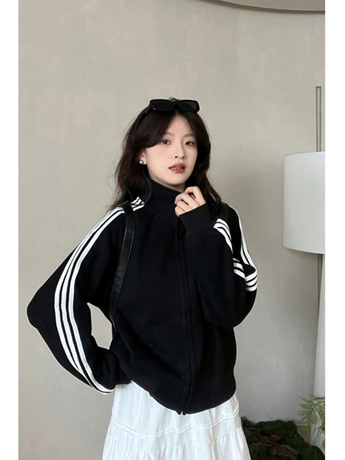 立领拉链条纹运动风加绒外套2024秋季新款韩版女宽松显瘦百搭上衣