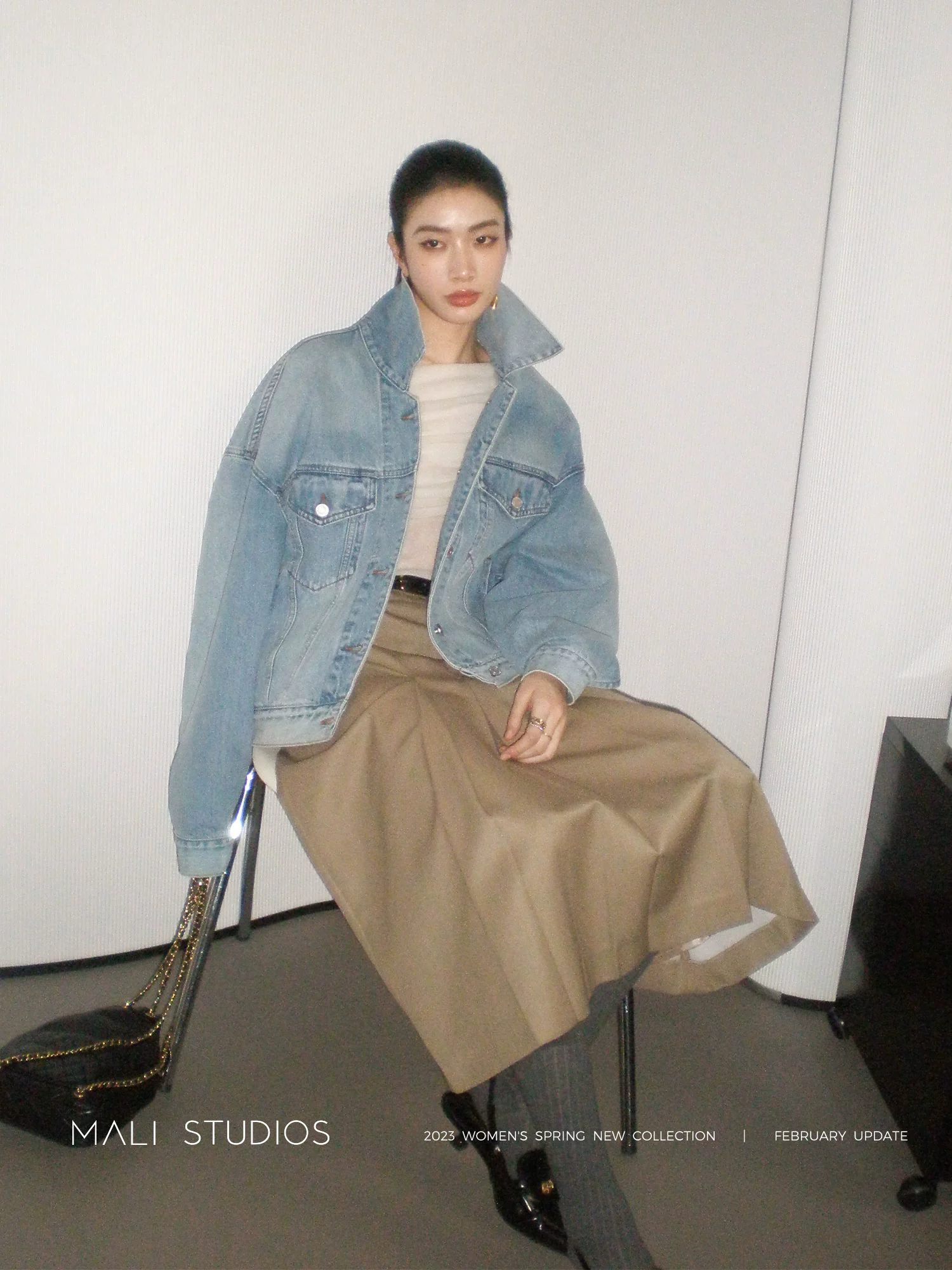 MALI|INS博主高街时髦_重磅牛仔独特染色工字褶廓形外套&半裙 - Image 4