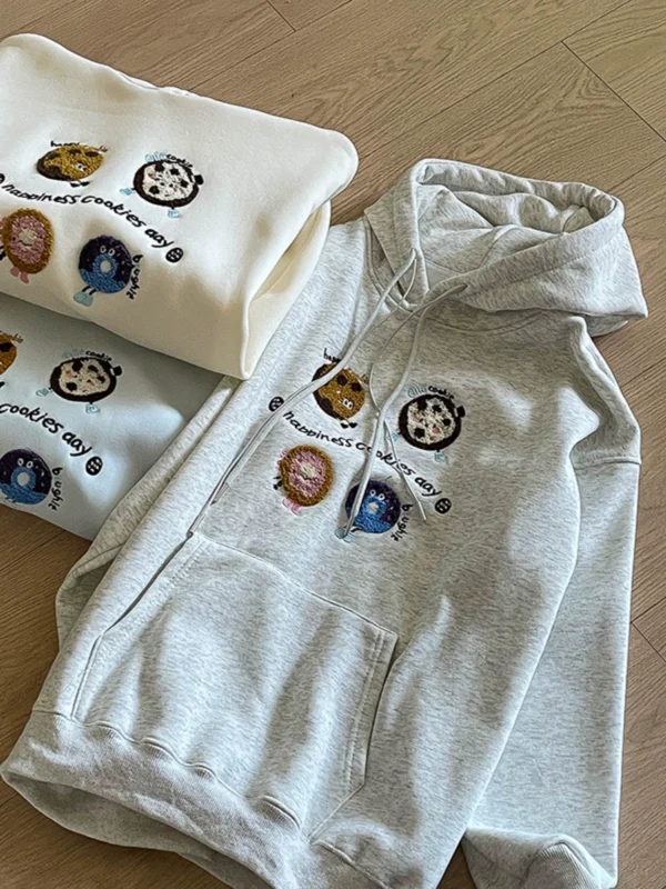 休闲连帽字母刺绣卫衣女2024年冬季新款韩版卡通植绒加绒加厚外套