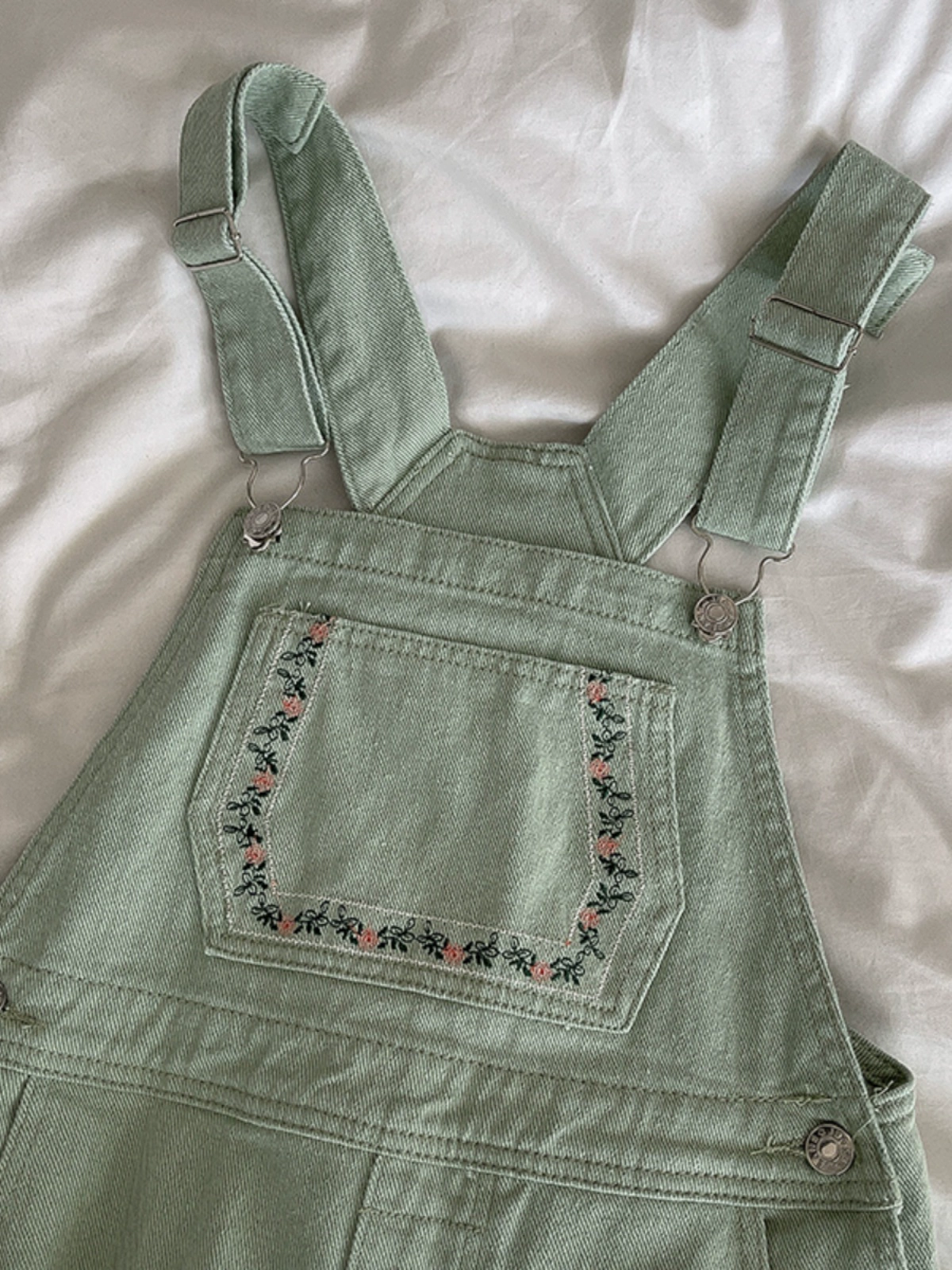 时尚气质纯色背带牛仔裤2024秋季新款韩版女装洋气百搭阔腿长裤潮 - Image 2