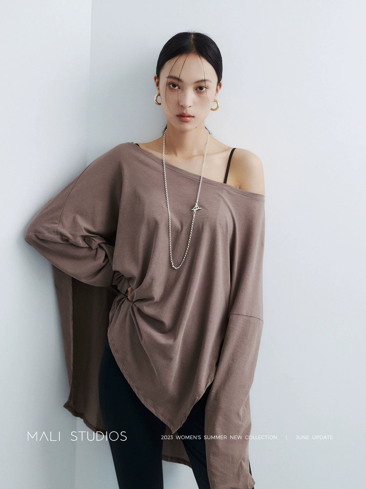 MALI|定纺轻薄强捻纱_超百搭一字领宽松舒适长袖防晒T恤 - Image 2