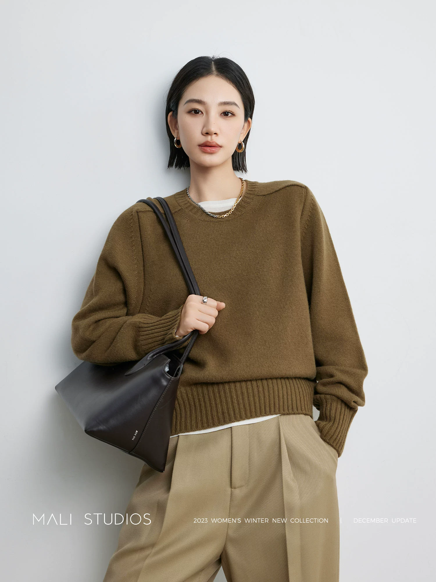 MALI|经典羊绒羊毛软糯温暖_宽松百搭直角肩圆领套头毛衣 - Image 3