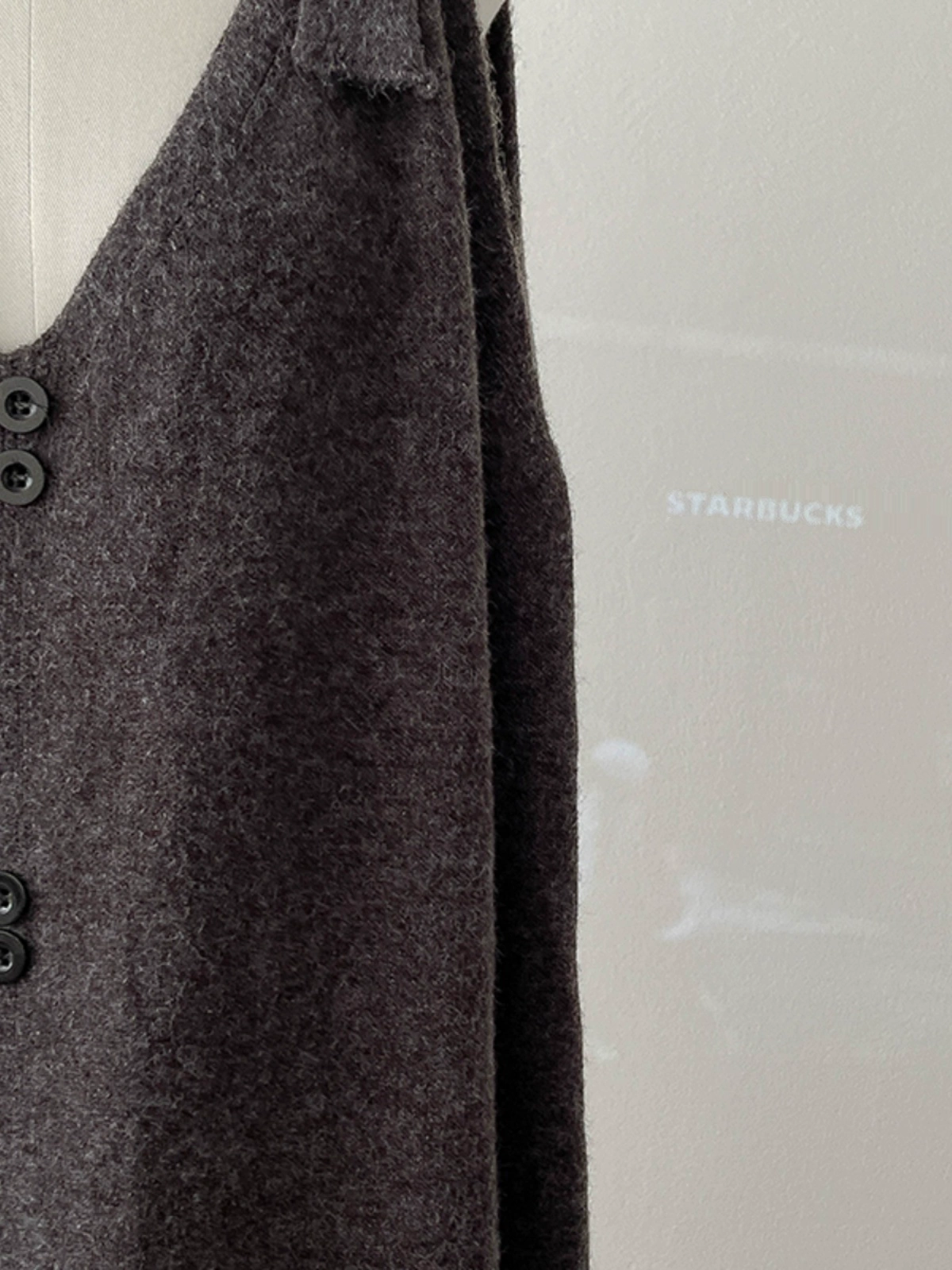 气质纯色磨毛针织背带连衣裙2024秋季新款韩版女装A字中长款裙子 - Image 4