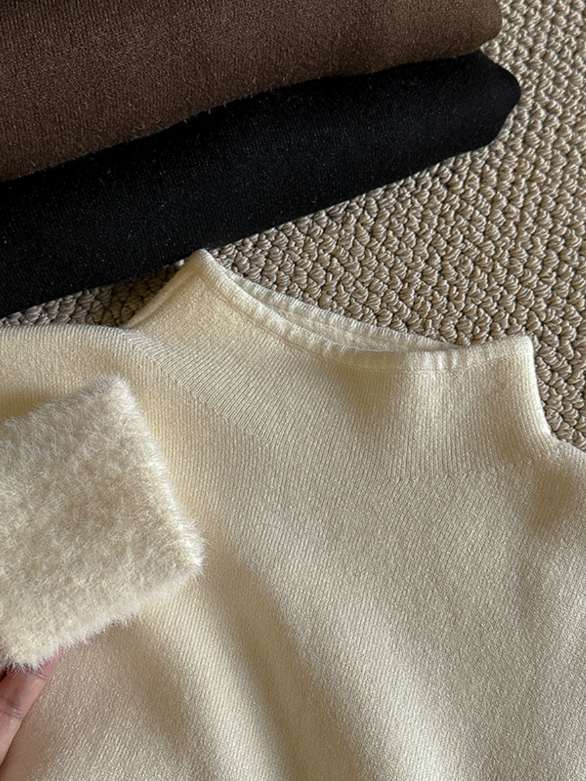 纯色半高领针织衫毛衣女装2024冬季新款韩版洋气加绒长袖打底衫潮 - Image 2