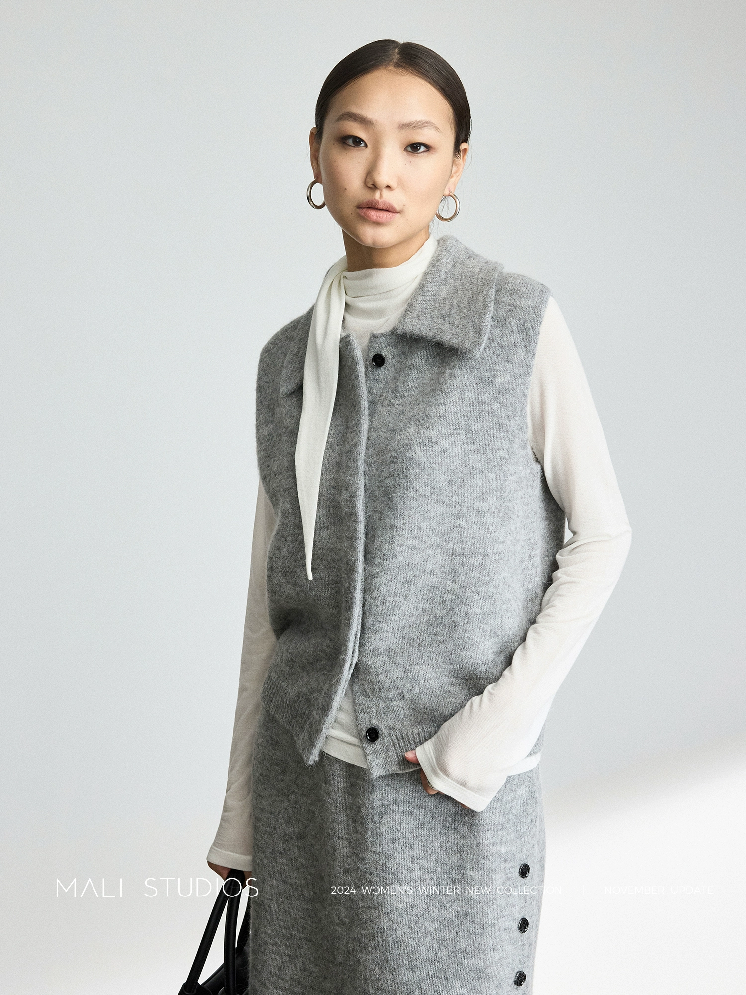 MALI | 时髦多穿造型感飘带高领天丝羊毛打底衫 - Image 3