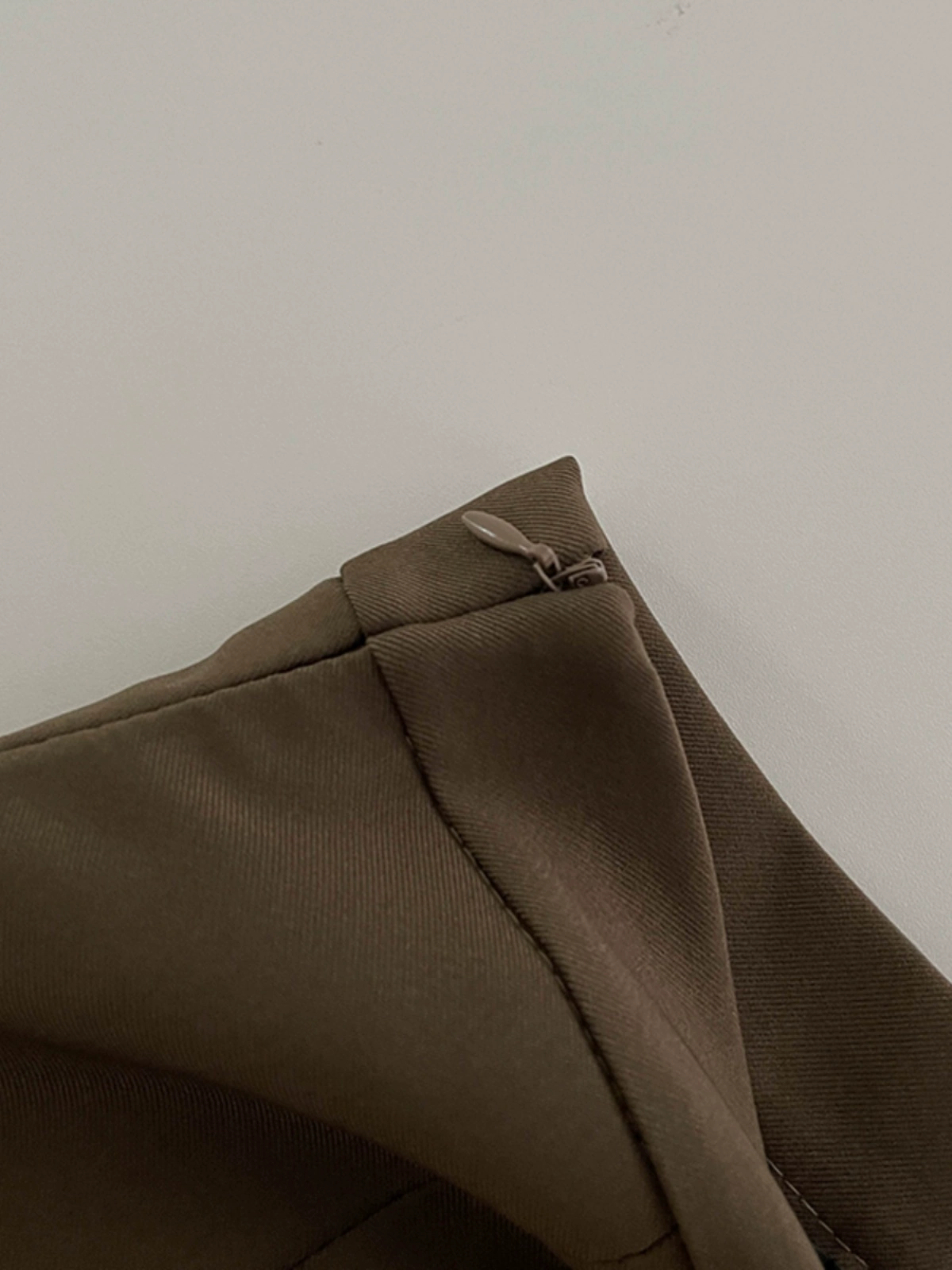 气质纯色百褶半身裙女装2024秋季新款韩版高腰防走光学院风A字裙 - Image 2