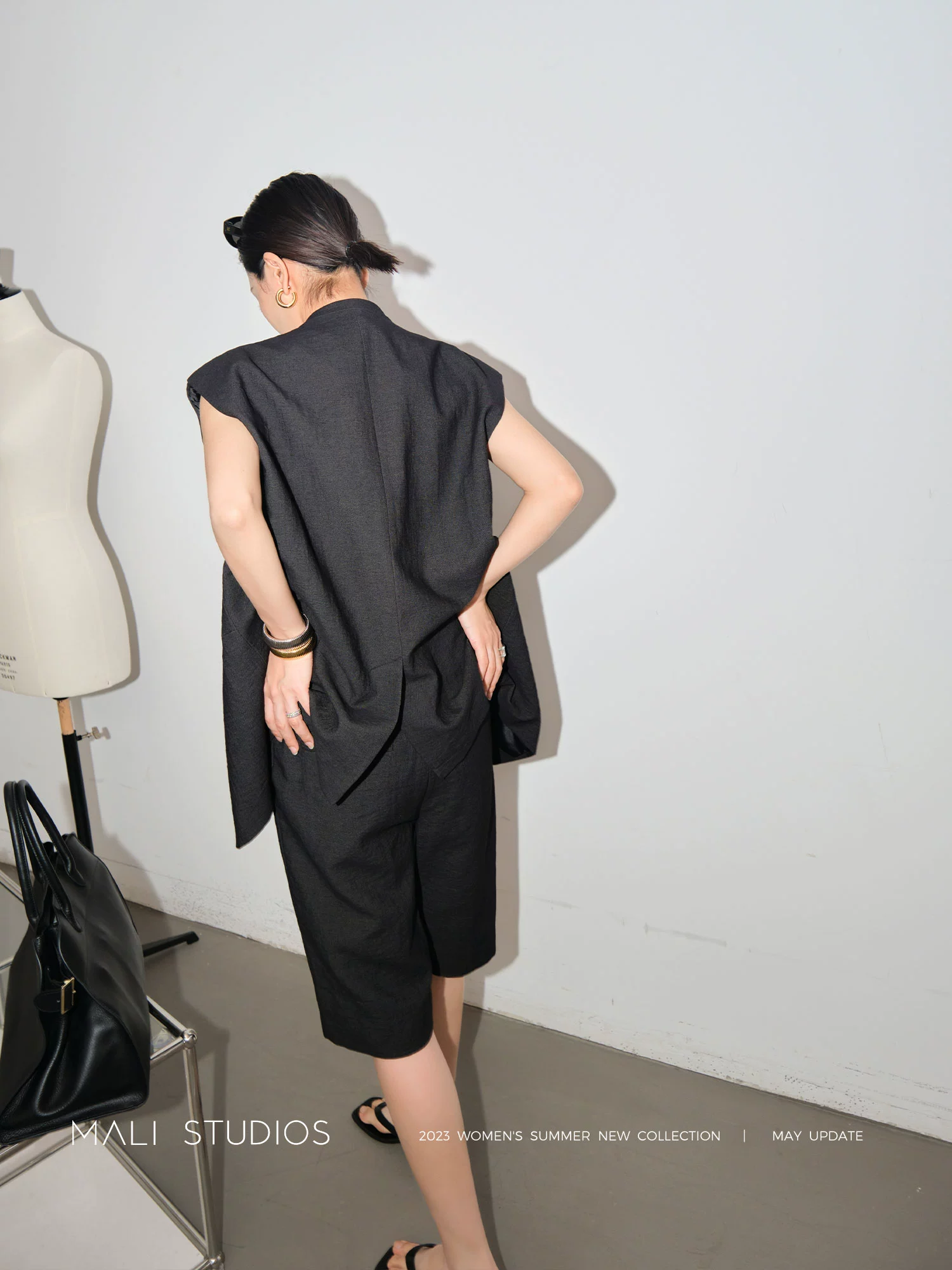 MALI|定制Viscose天然亚麻混纺_及简无领大廓形马甲宽腰封五分裤 - Image 5