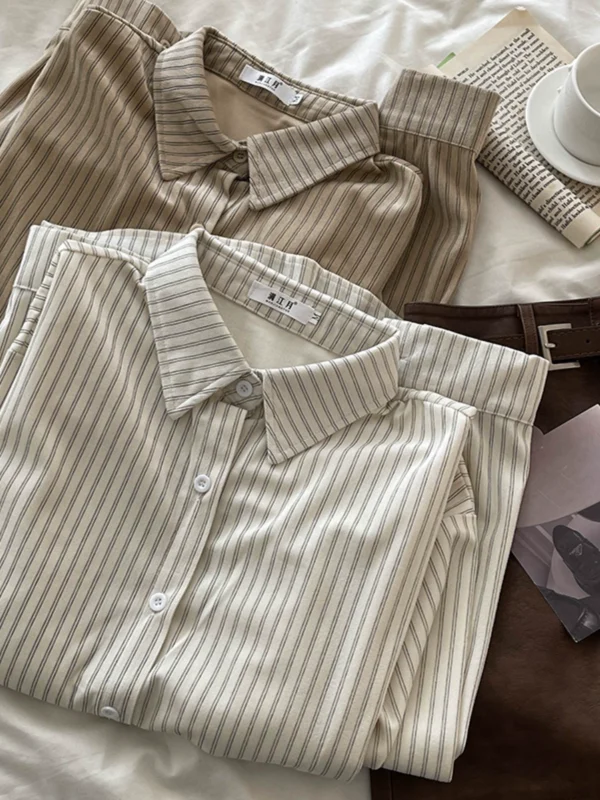 2024秋新款长袖条纹咖色衬衫女时尚休闲设计感小众单排扣盐系上衣