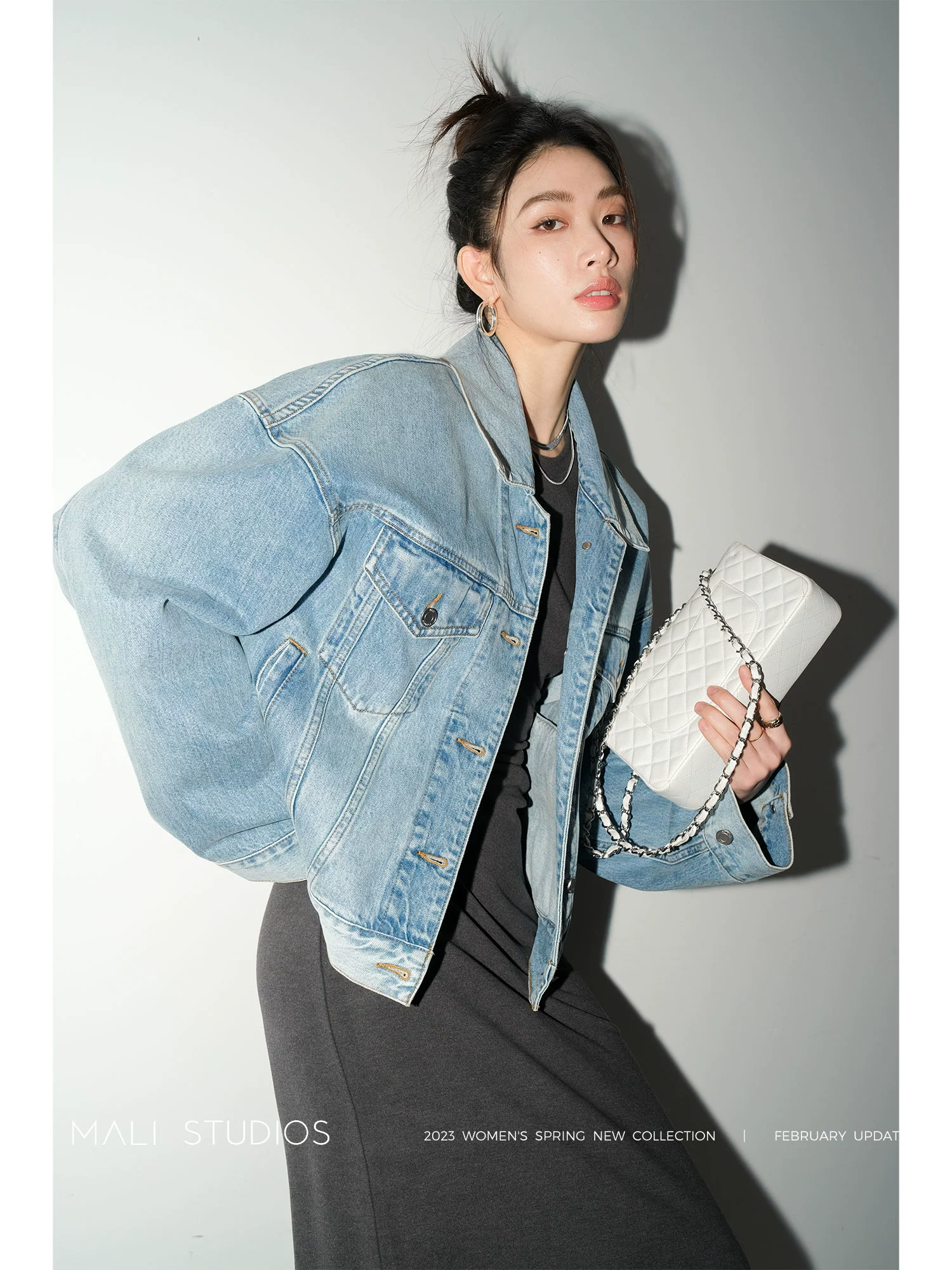 MALI|INS博主高街时髦_重磅牛仔独特染色工字褶廓形外套&半裙 - Image 2