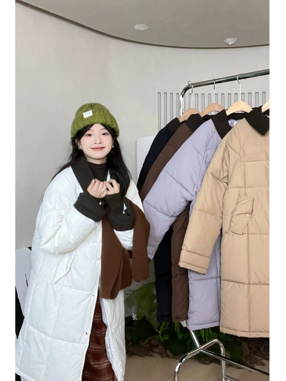 中长款2024冬季棉服女设计感撞色翻领韩版时尚宽松棉袄面包服外套 - Image 2