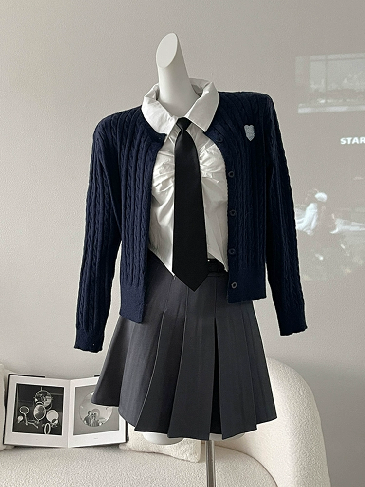 时尚纯色螺纹字母心形刺绣毛衣2024秋季新款韩版女装百搭针织开衫 - Image 4