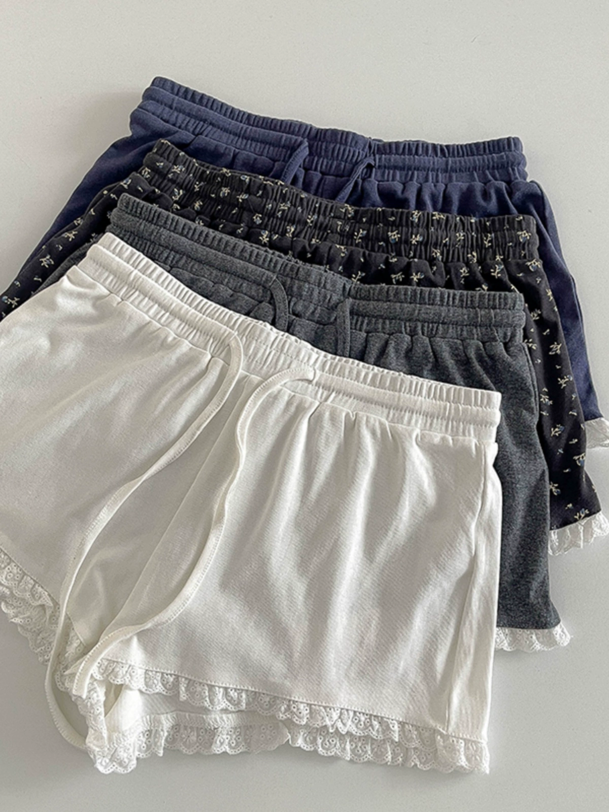 蕾丝边抽绳松紧腰印花打底裤短裤2024夏季新款韩版女装阔腿休闲裤 - Image 2
