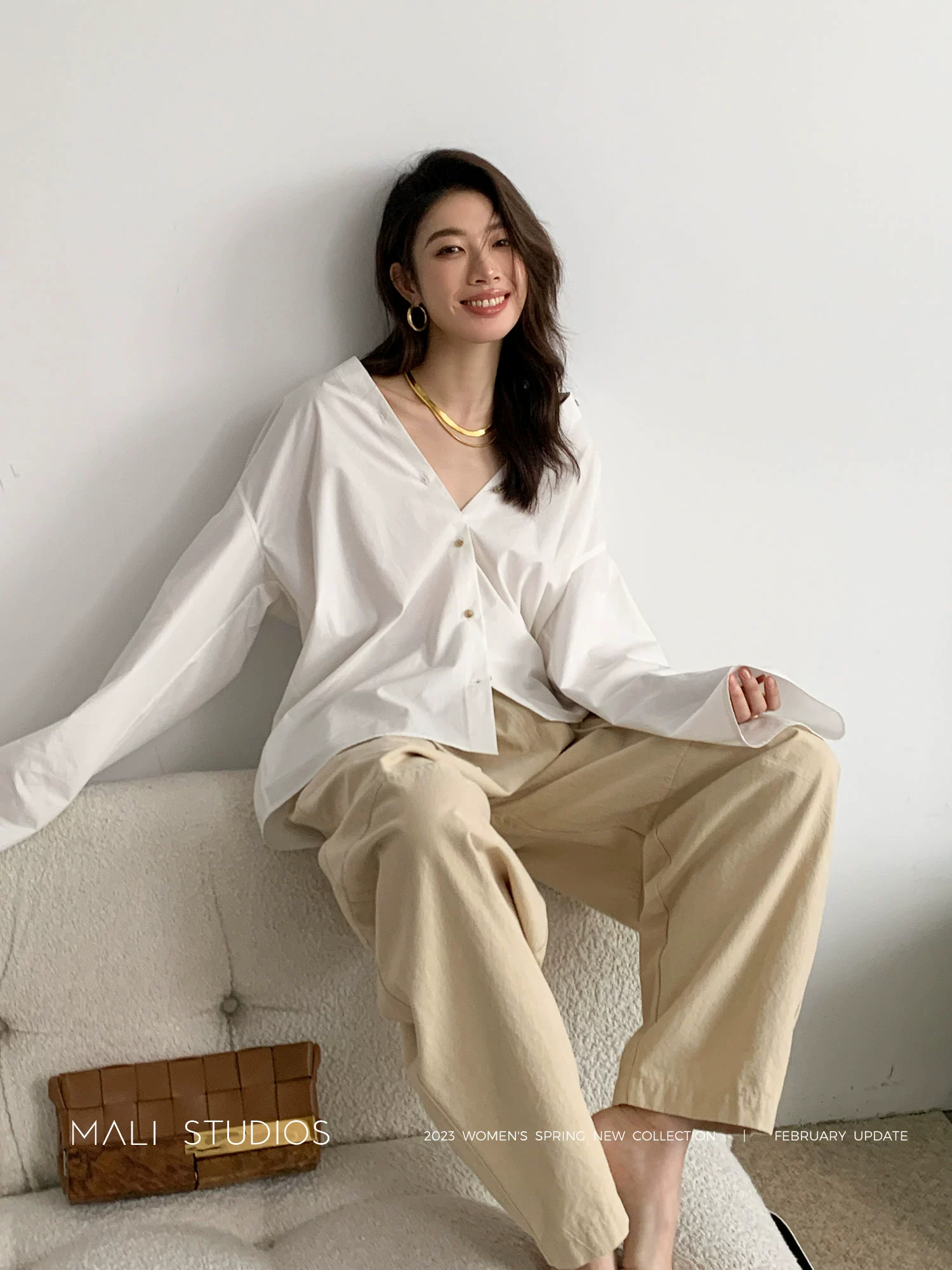 MALI|INS北欧及简风_解构设计造型感廓形双V领衬衫 - Image 2