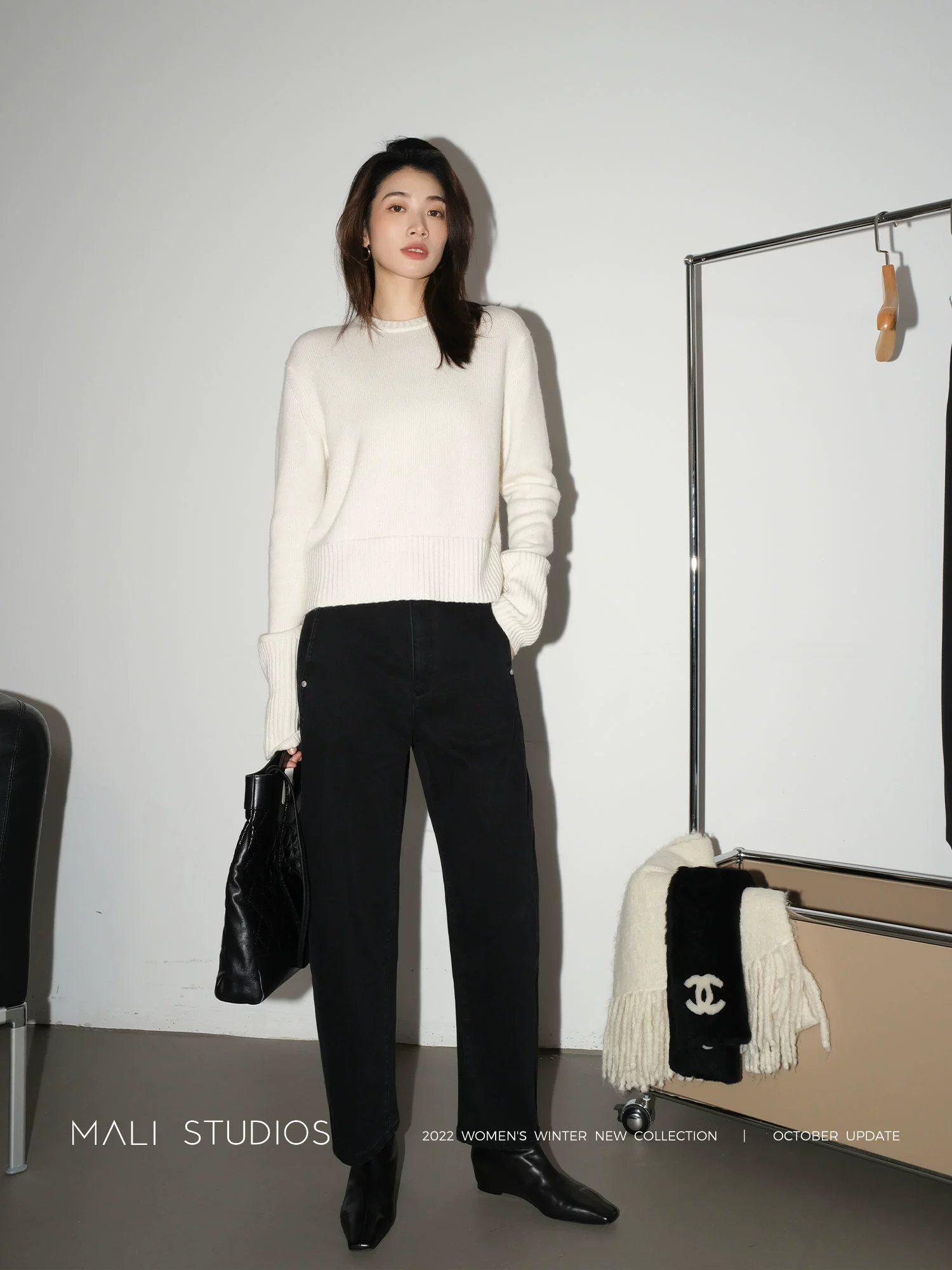 MALI|博主同款 磨毛保暖 显瘦遮肉圆弧扭缝九分牛仔裤 - Image 2